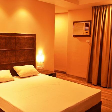 I-Towne' - A Unit Of Hotel Shivam International Deoghar Exteriör bild