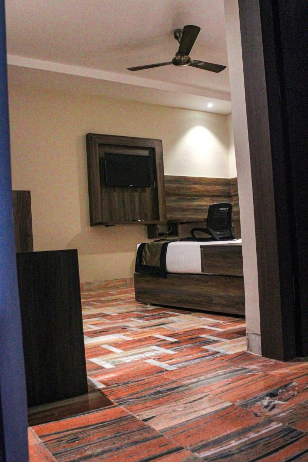 I-Towne' - A Unit Of Hotel Shivam International Deoghar Exteriör bild